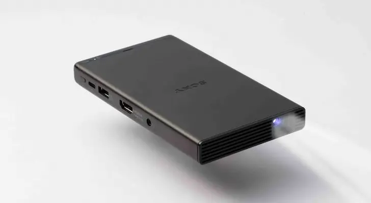 Mp-cd1: il nuovo proiettore portatile targato sony